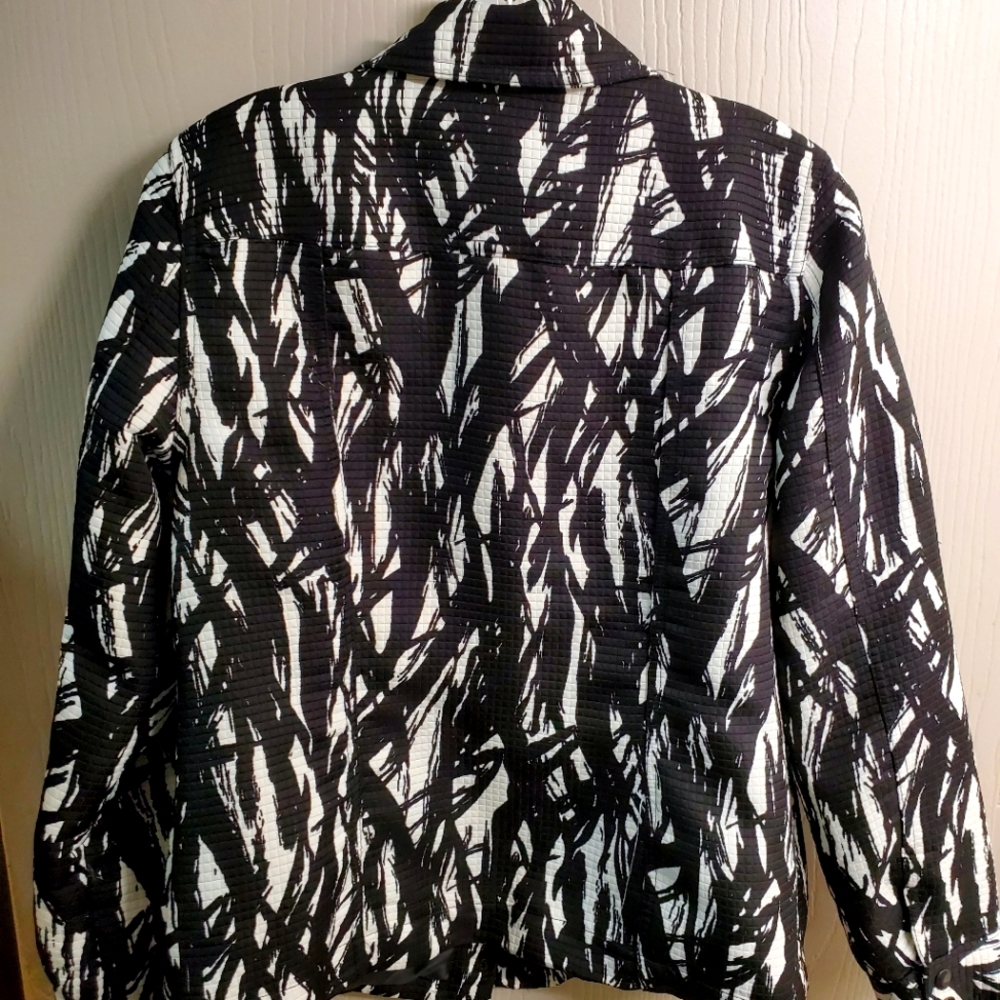 JOBIS Women's Black&White Blazer